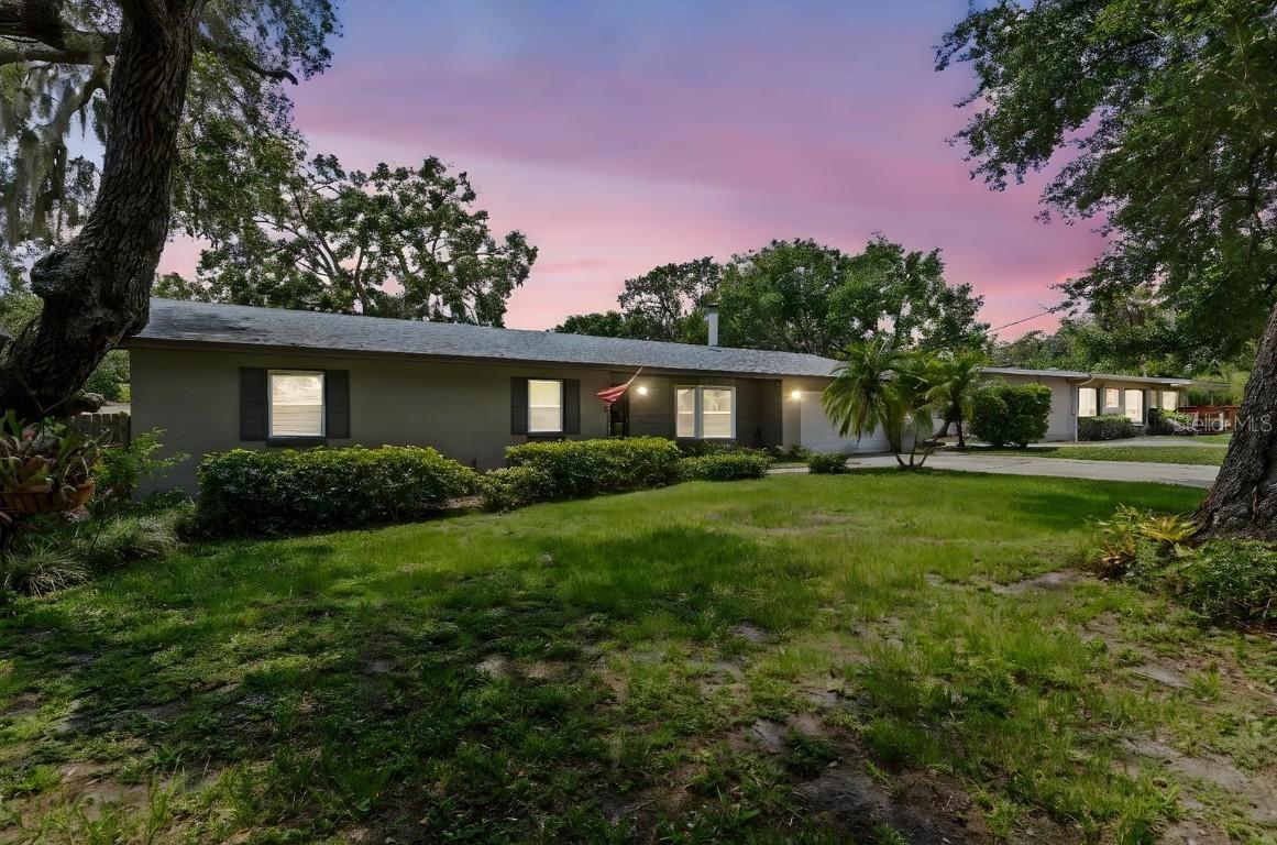 310 E Gulley Ave., Oakland, FL 34760