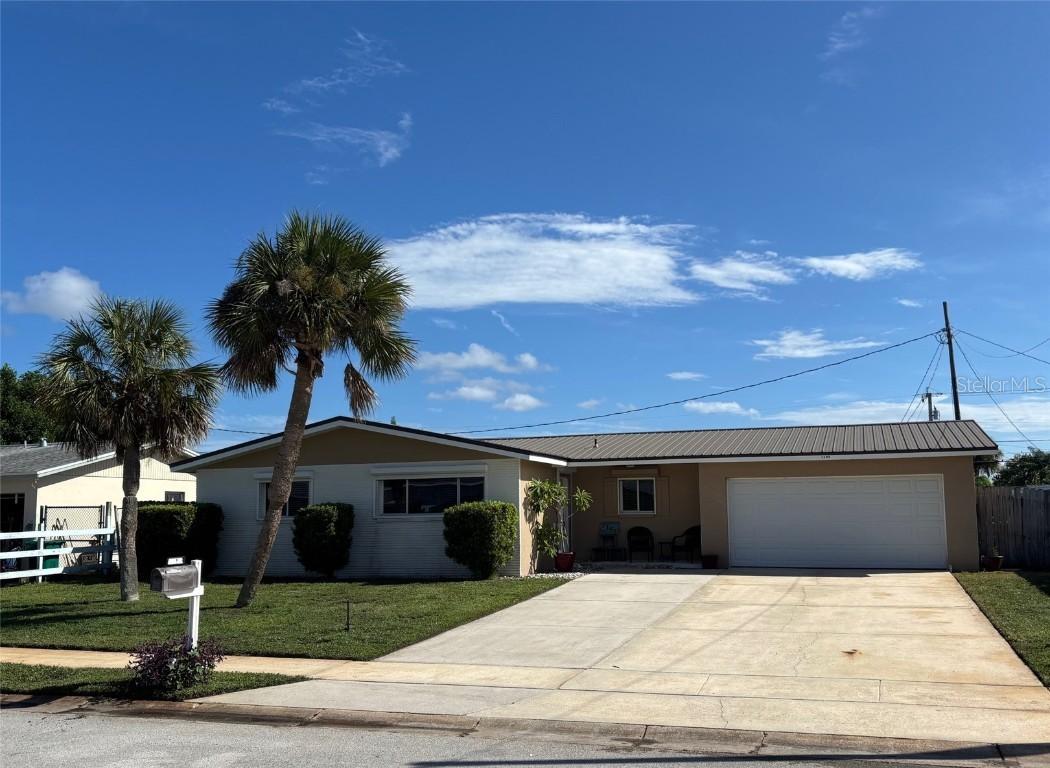 1395 Floral Ln., Merritt Island, FL 32952