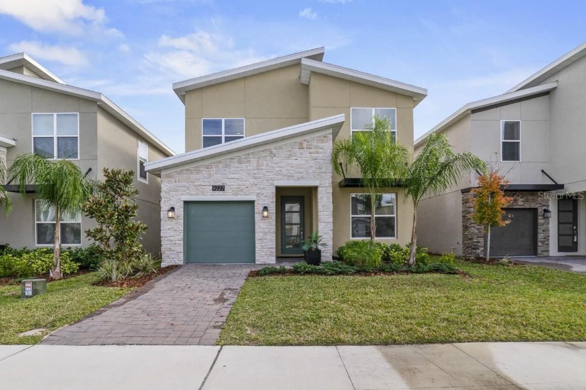 9227 Sommerset Hills Dr., Davenport, FL 33896