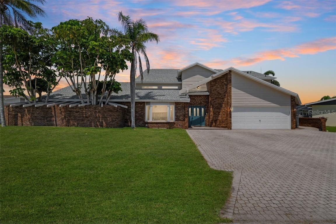 397 Milford Point Dr., Merritt Island, FL 32952