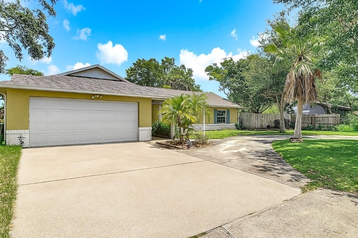 700 E Mattie St., Sanford, FL 32773
