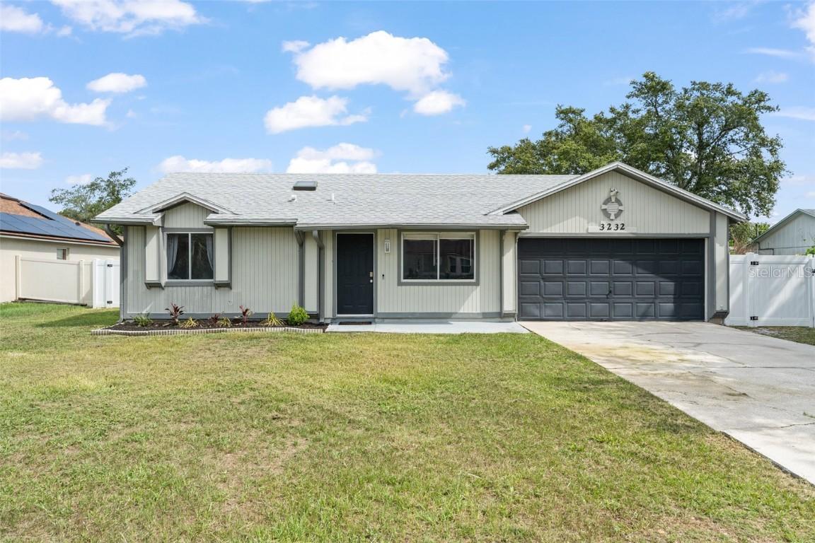 3232 Butterfield St., Deltona, FL 32738