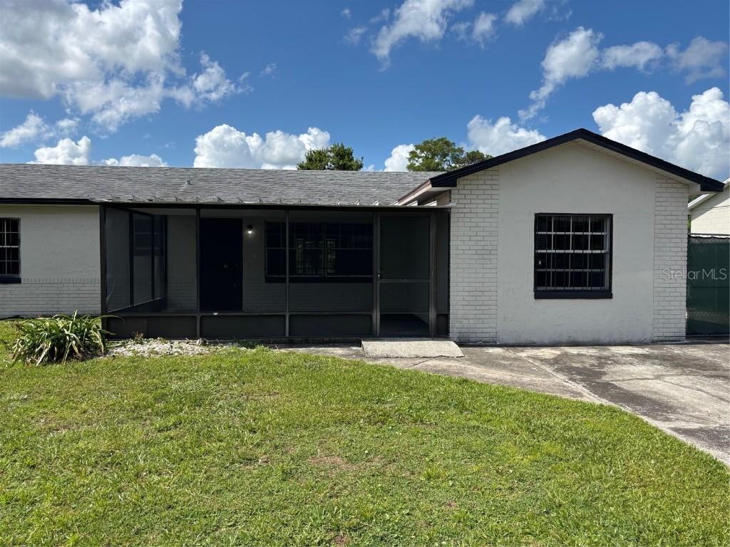 2085 San Jose Blvd., Orlando, FL 32808