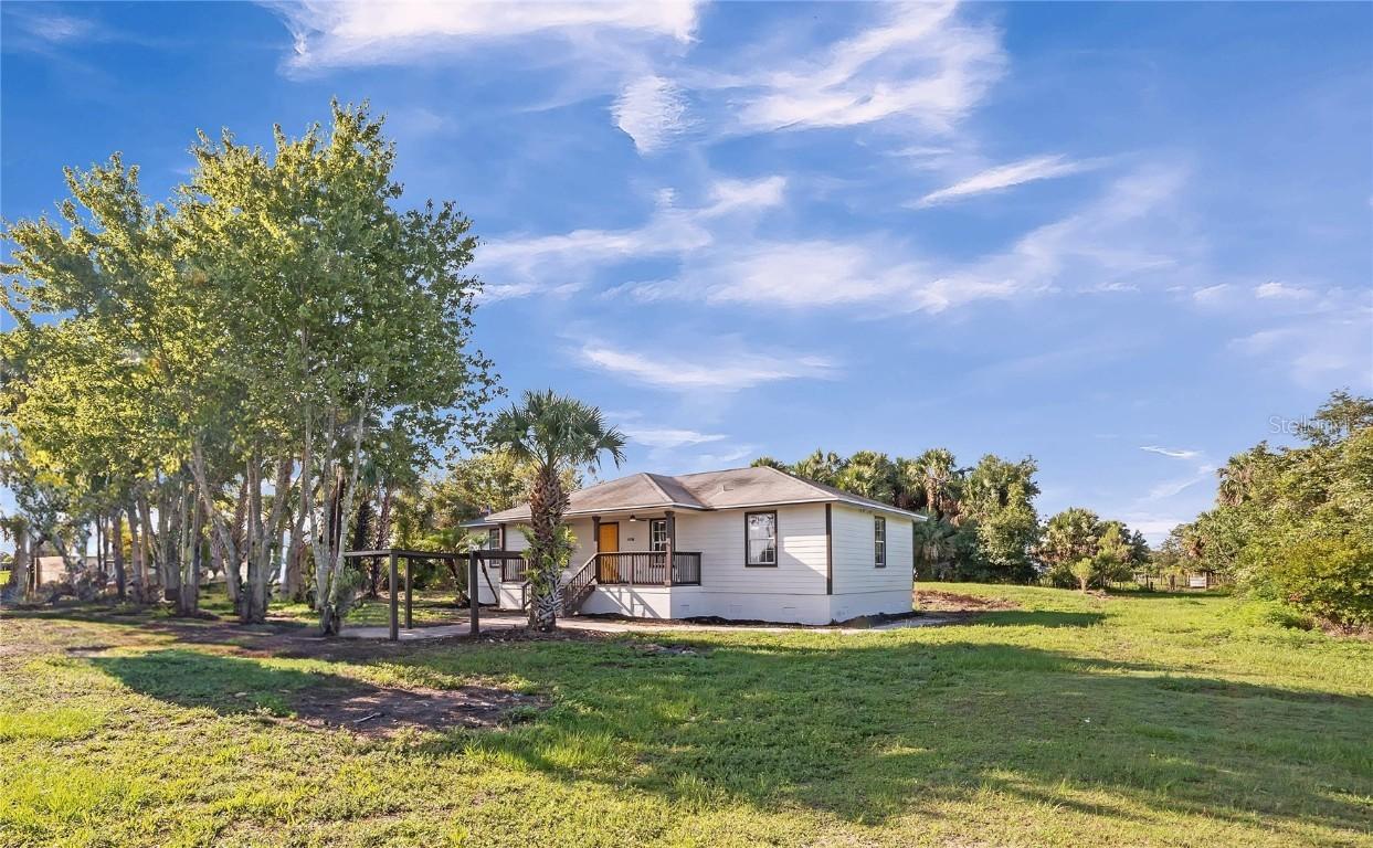 19786 NW 282nd St., Okeechobee, FL 34972