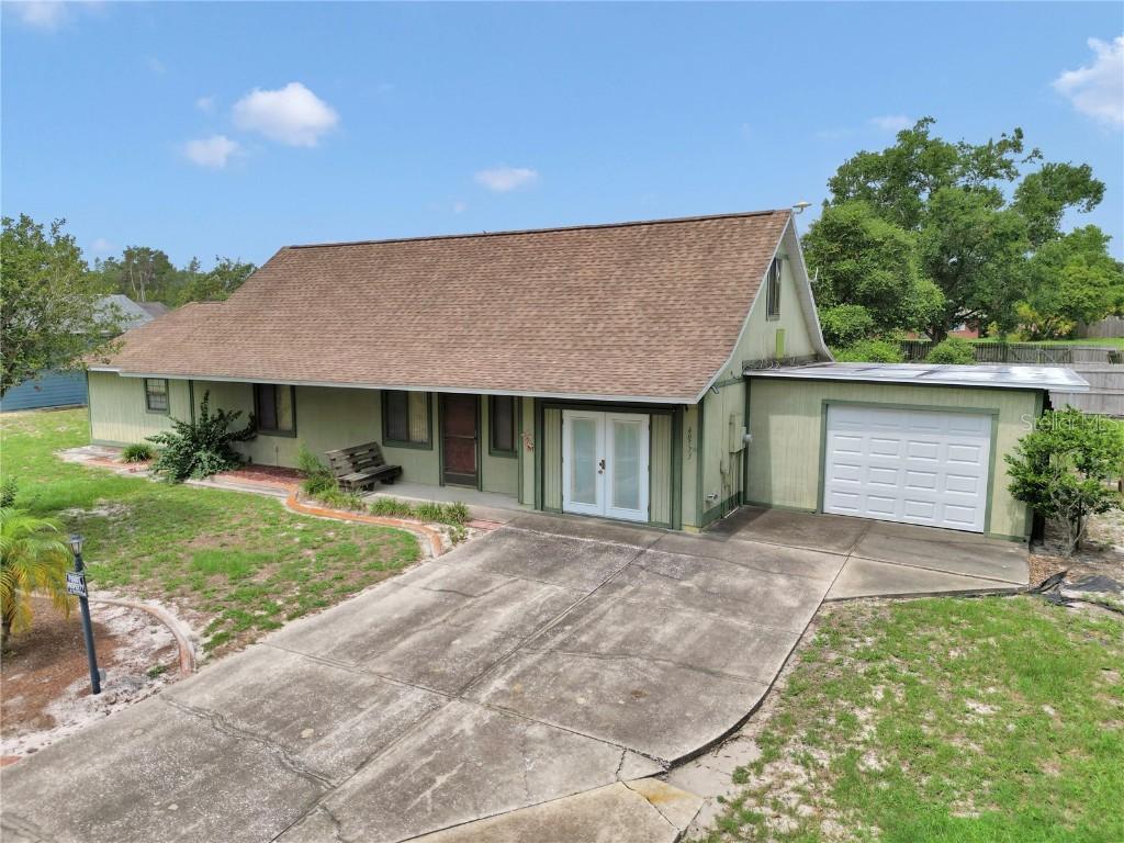 40533 E 8th Ave., Umatilla, FL 32784