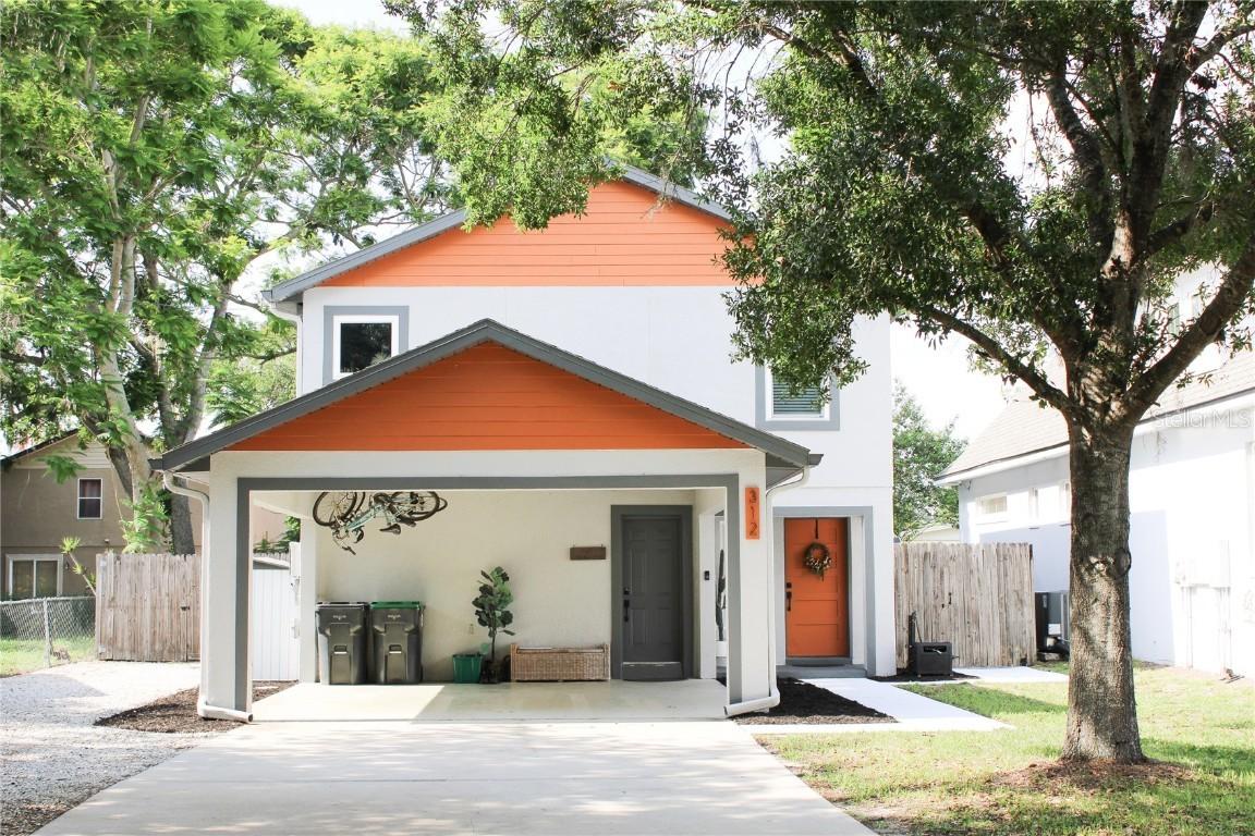 312 W Hull Ave., Oakland, FL 34760