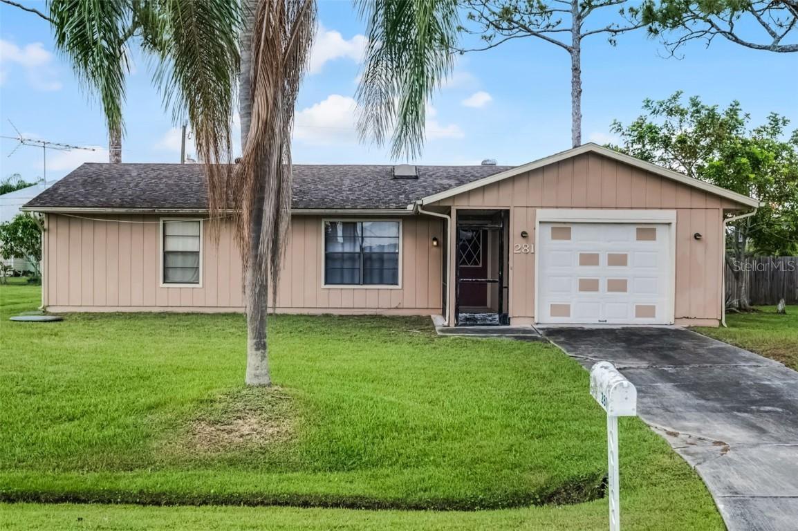 281 NE Greenbrier Ave., Port St Lucie, FL 34983