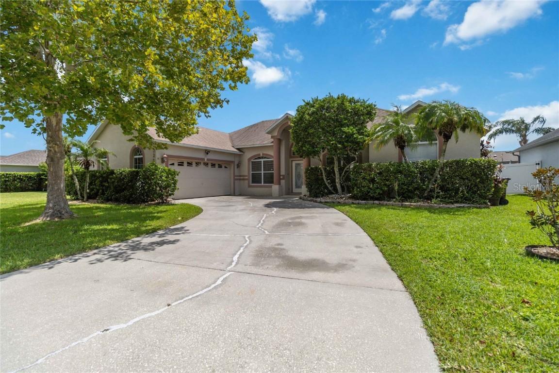 3250 Sawgrass Creek Cir., St Cloud, FL 34772