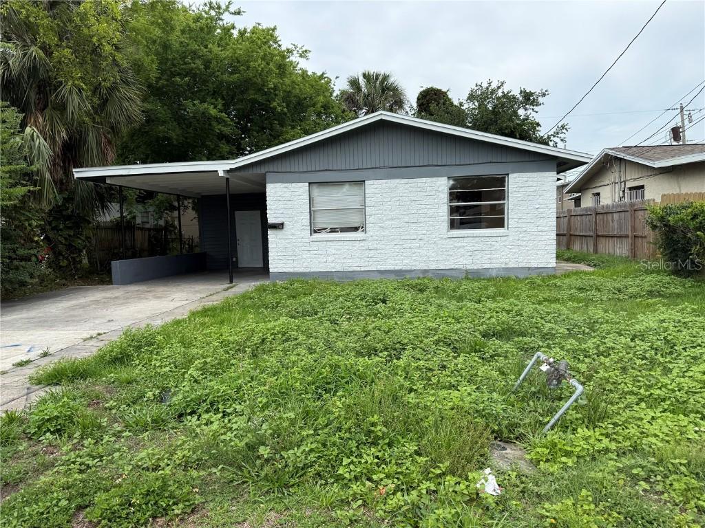 508 S Caroline St., Daytona Beach, FL 32114