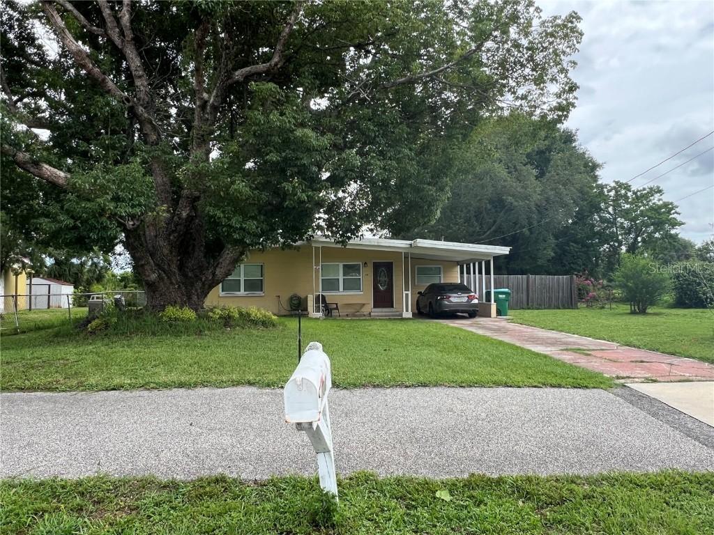 108 Country Club Cir., Sanford, FL 32771