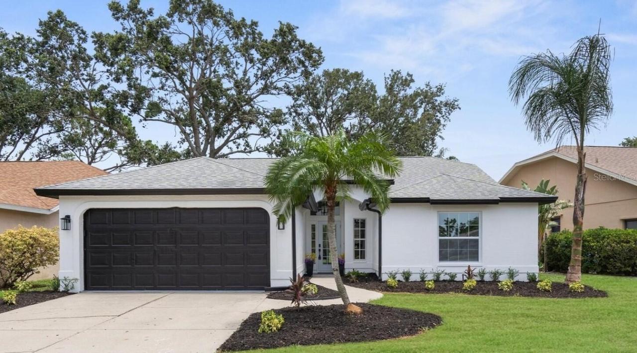 9555 Knightsbridge Cir., Sarasota, FL 34238
