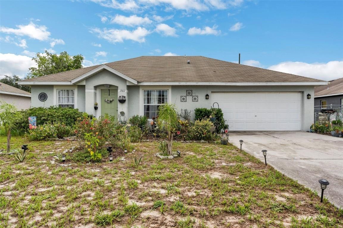 1907 Myakka Ct Ct., Poinciana, FL 34759
