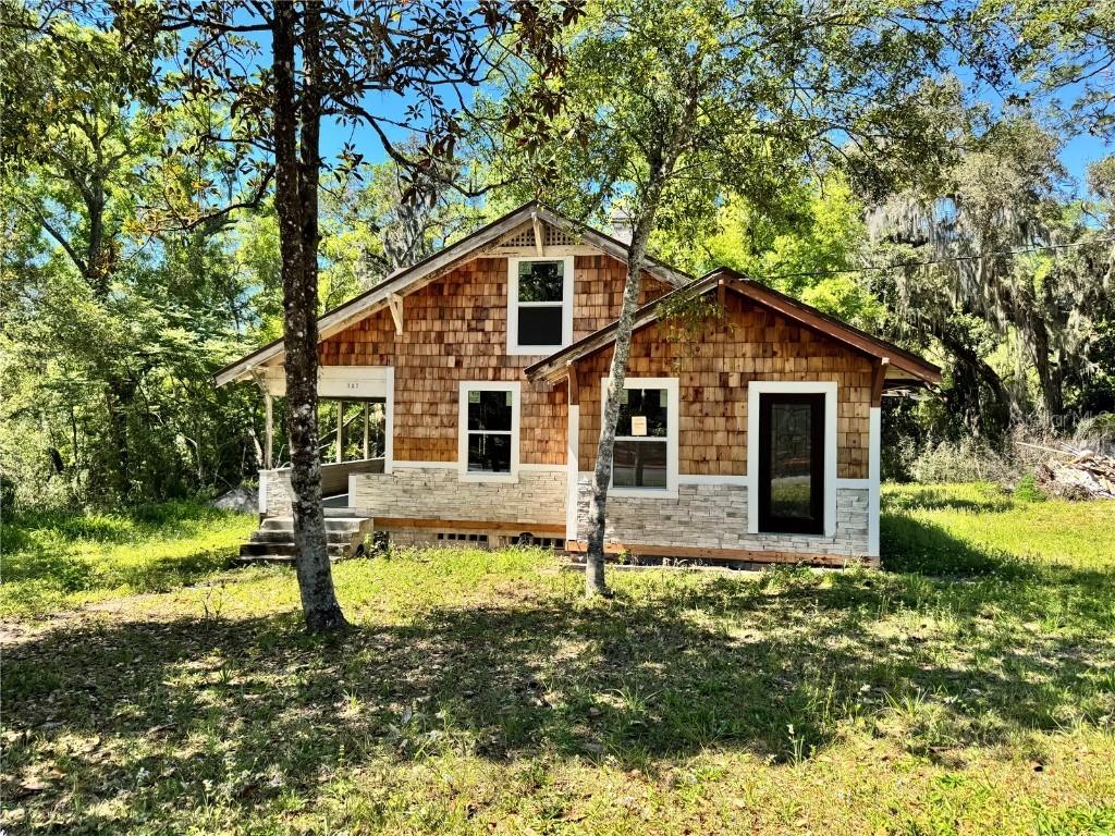 737 E Indiana Ave., Deland, FL 32724