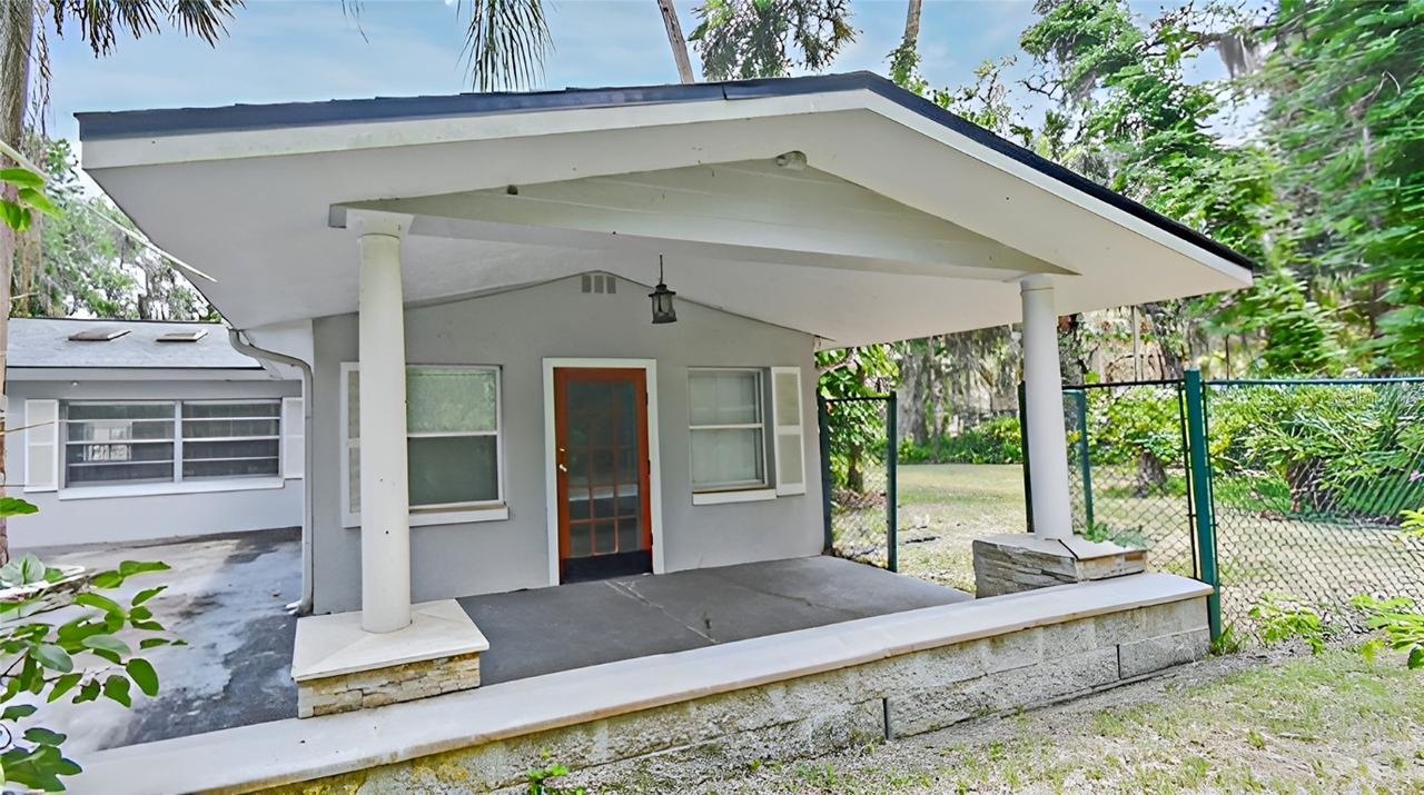 637 15th St., Debary, FL 32713