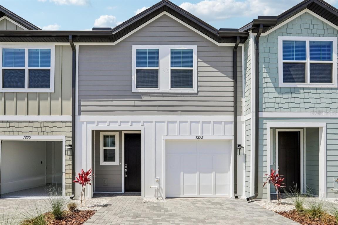 7292 Deer Valley Circle, Tampa, FL 33635
