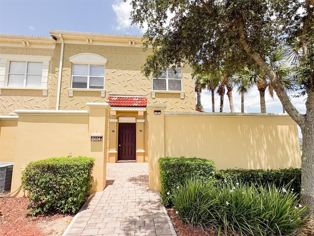 2404 Bella Vista Dr., Davenport, FL 33897