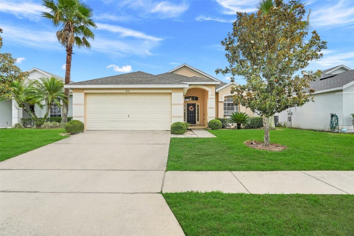 915 Lockbreeze Dr., Davenport, FL 33897