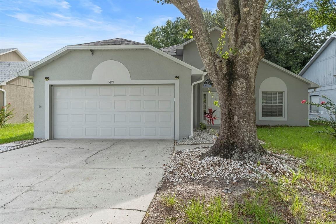 580 Valencia Place Cir., Orlando, FL 32825