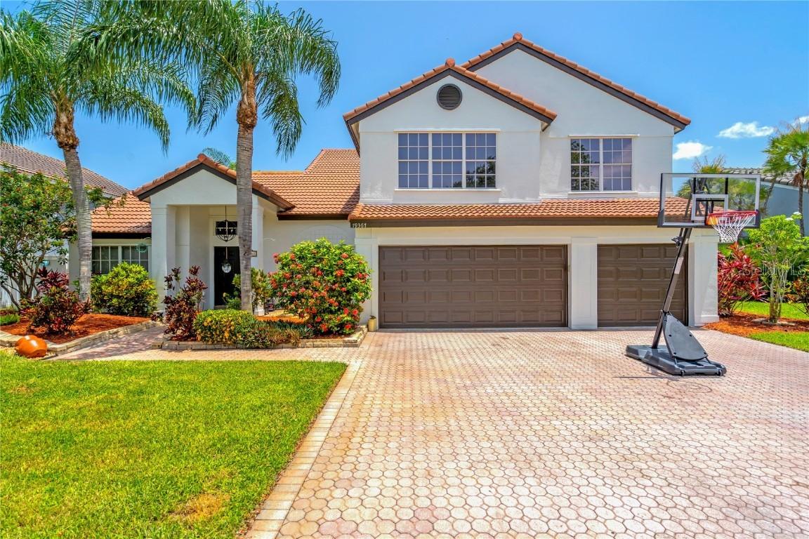 19367 NW 13th St., Pembroke Pines, FL 33029