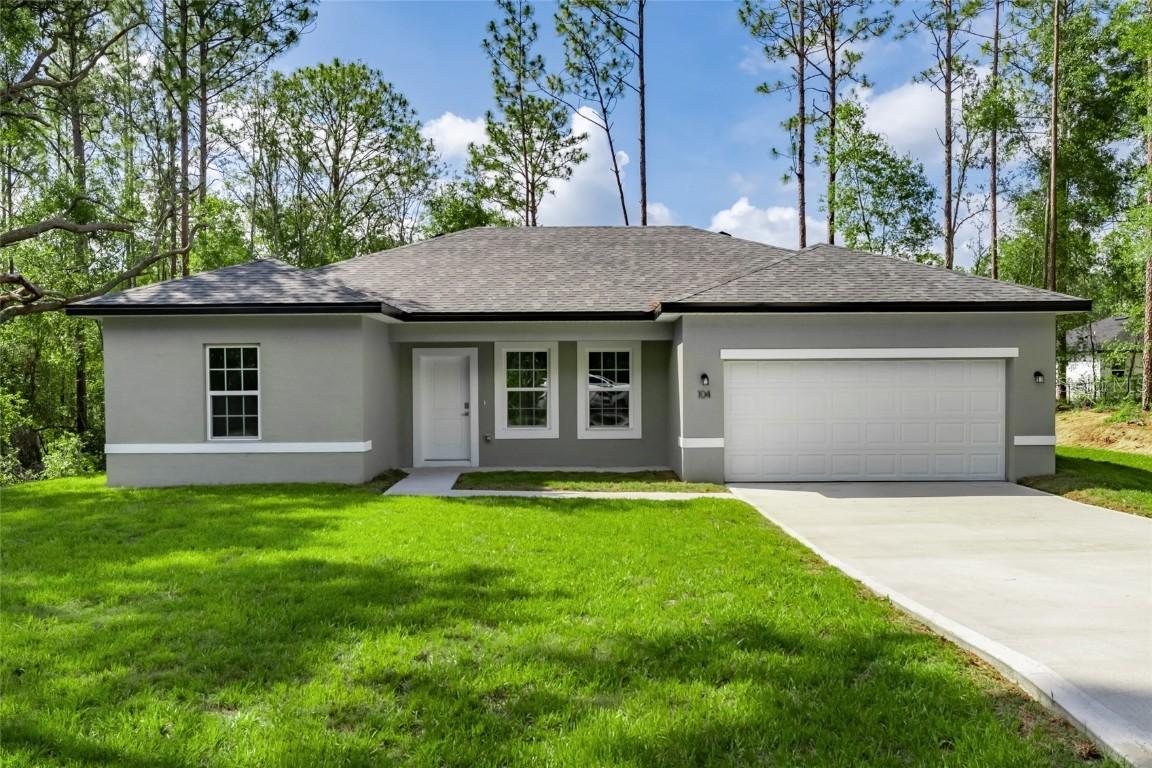 104 W Gondolier Pl., Citrus Springs, FL 34434