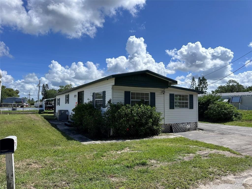 5018 Oak Ln., Haines City, FL 33844