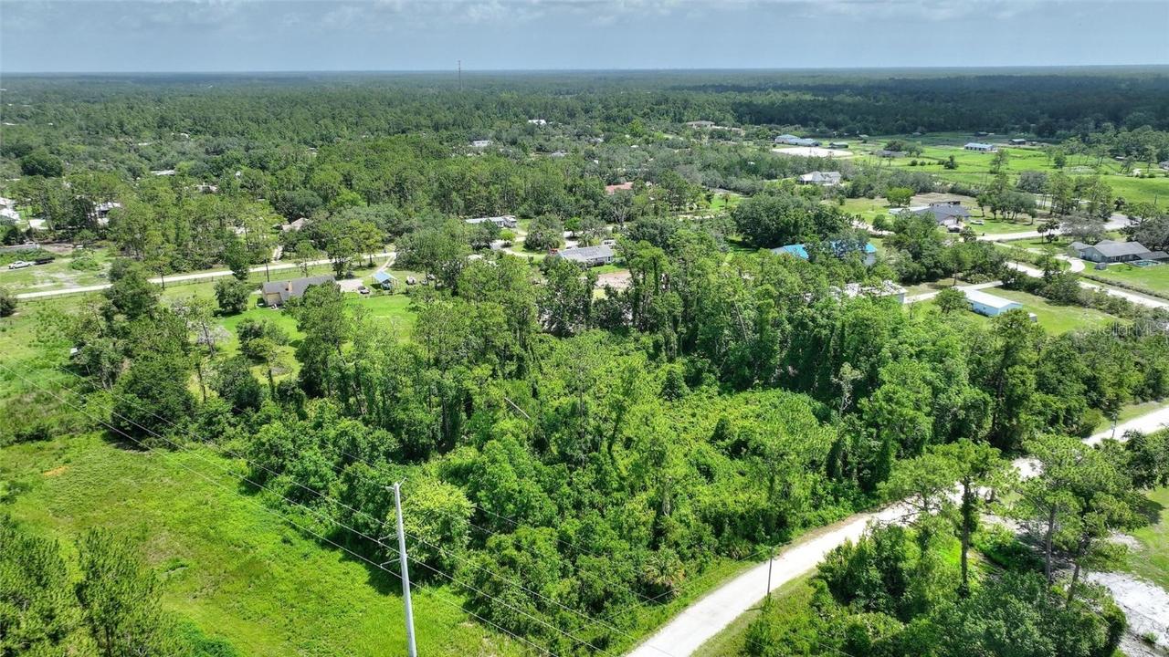 3989 Cresthill Ln., New Smyrna Beach, FL 32168