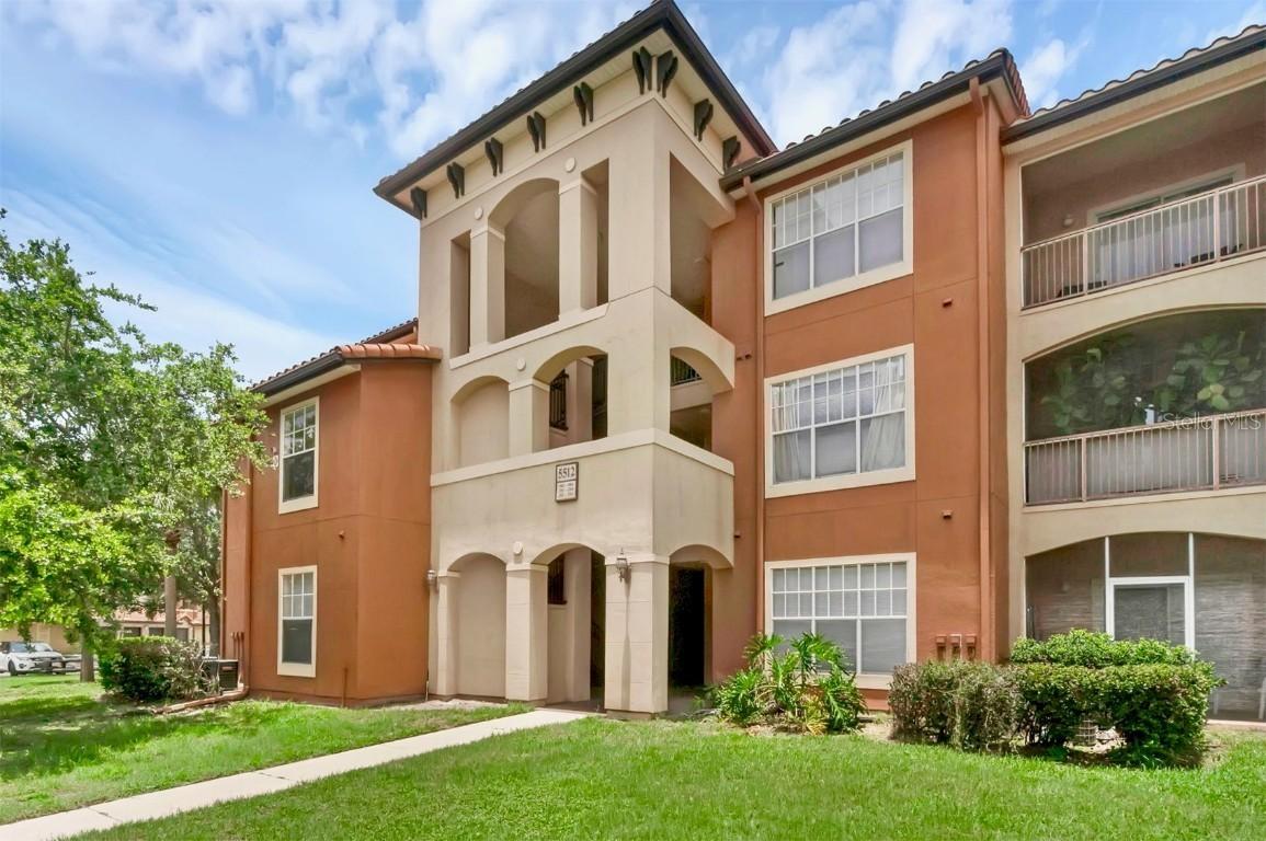 5512 Metrowest Blvd. #201, Orlando, FL 32811