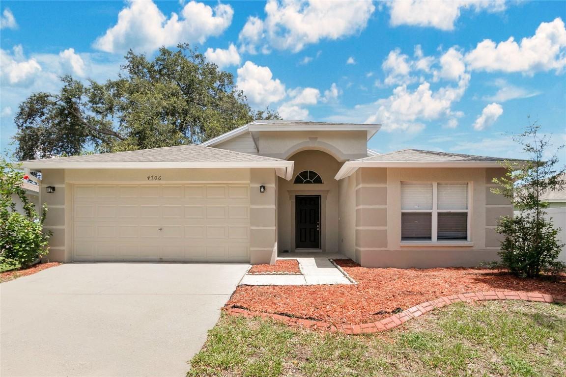 4706 Dragon Tail Ct., Valrico, FL 33594