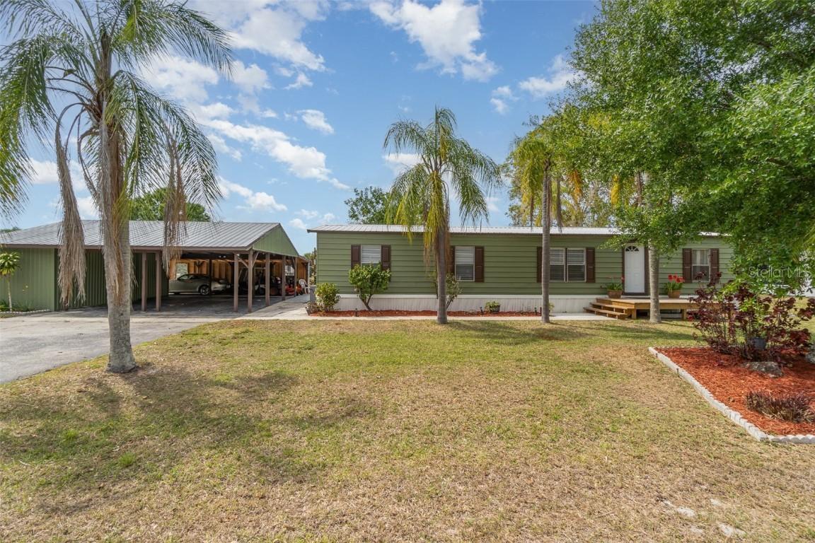 1300 Riverview Dr., Moore Haven, FL 33471