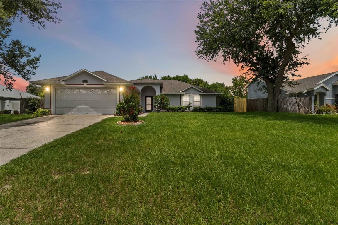 176 Hidden View Dr., Groveland, FL 34736