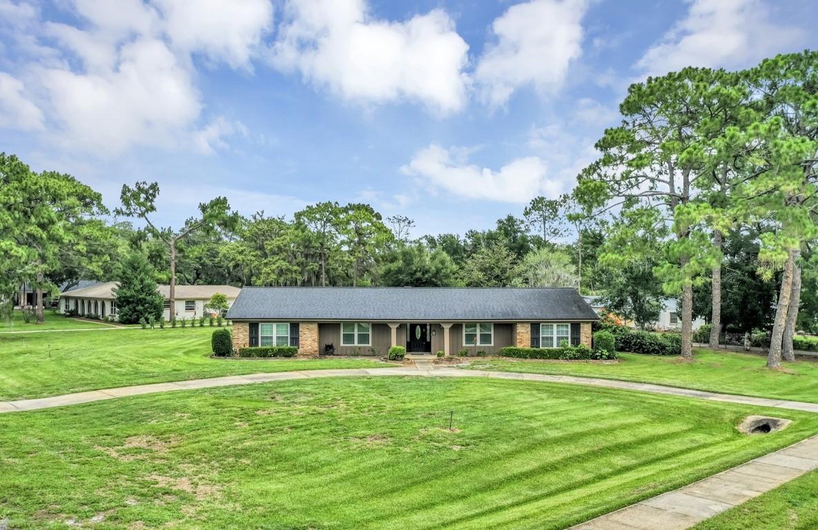 1071 Deer Run Dr., Winter Springs, FL 32708