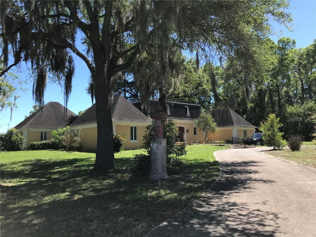 1910 NW Nw 13th Pl Pl., Ocala, FL 34475