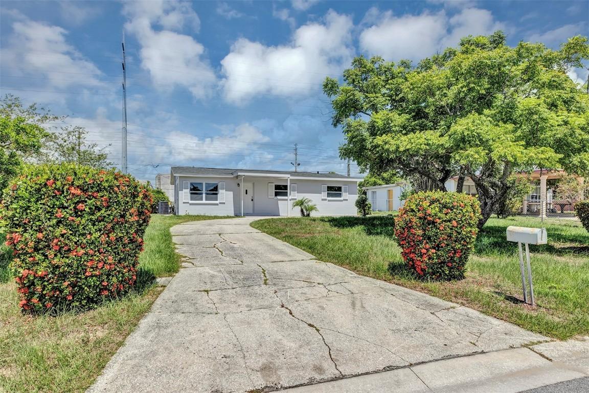 603 Carver Dr., Lake Wales, FL 33853