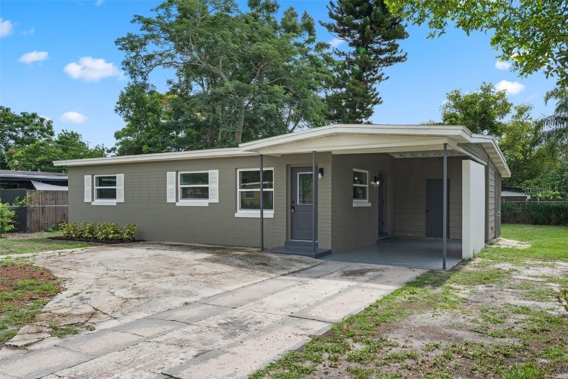 709 Suzette Dr., Ocoee, FL 34761