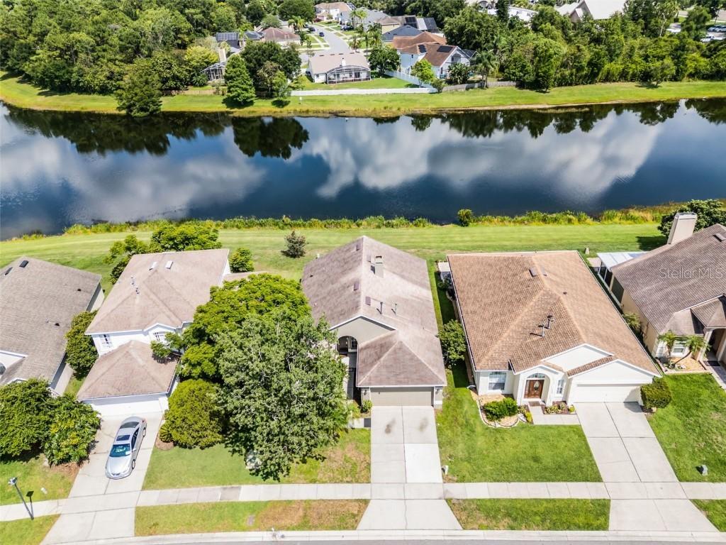 1252 Ballyshannon Pkwy., Orlando, FL 32828