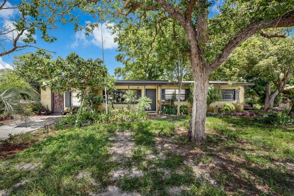 905 Flewelling Ave., Ocoee, FL 34761