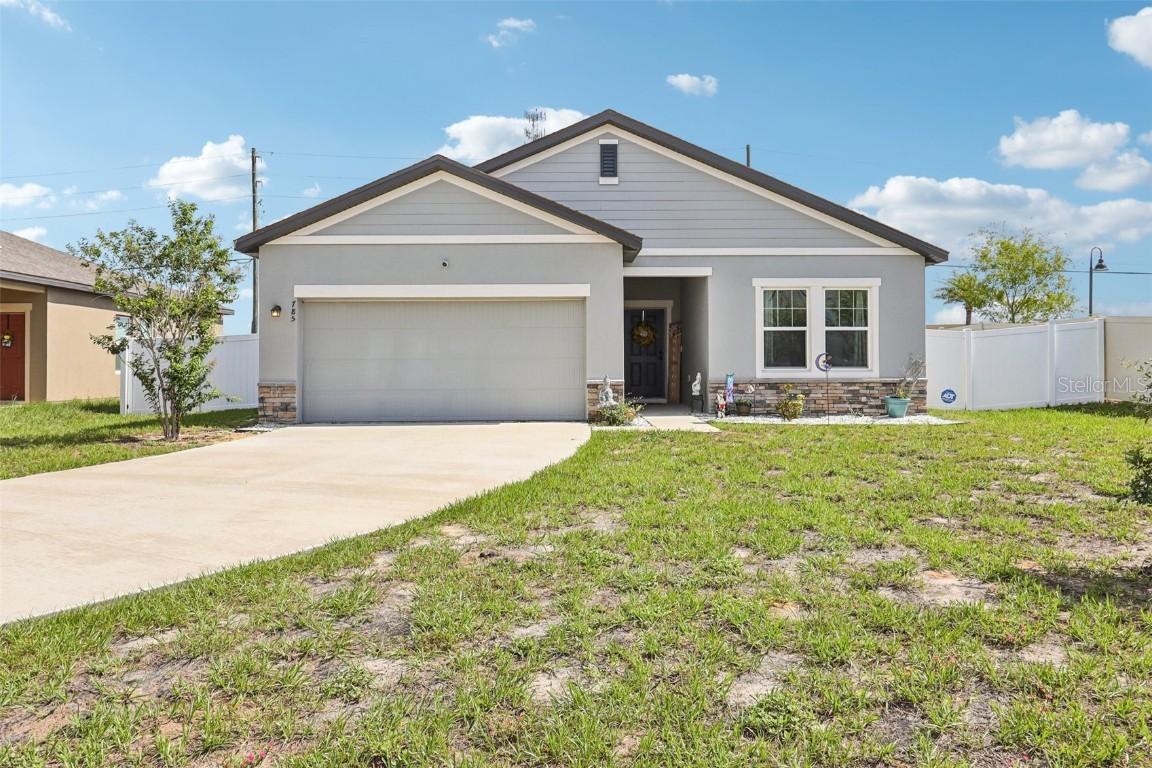 785 Orchid Grove Blvd., Davenport, FL 33837