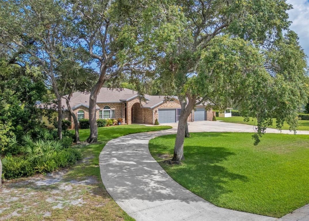 1879 Odham Dr., Deltona, FL 32738