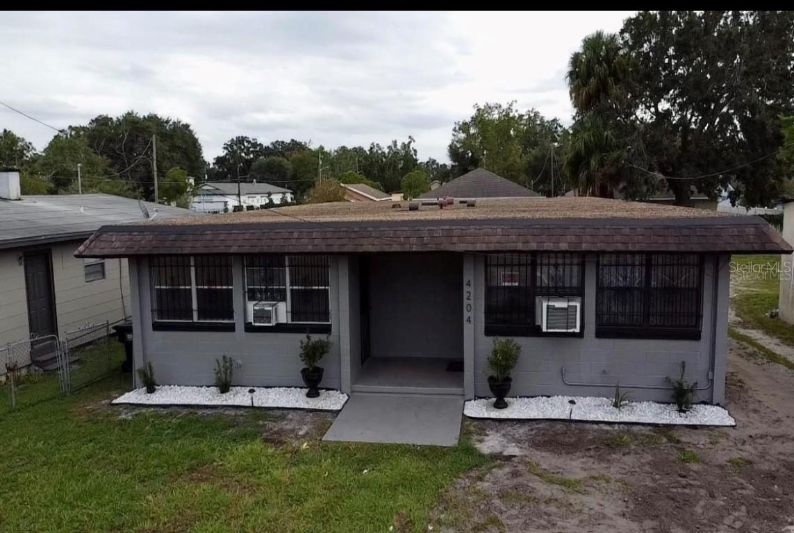 4204 Columbia St., Orlando, FL 32811