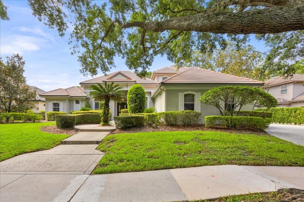 307 Running Wind Ln., Maitland, FL 32751