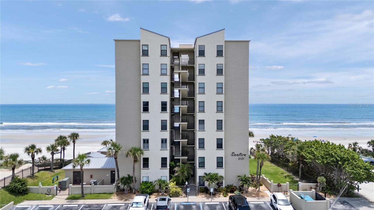 2121 Hill St. #7B, New Smyrna Beach, FL 32169