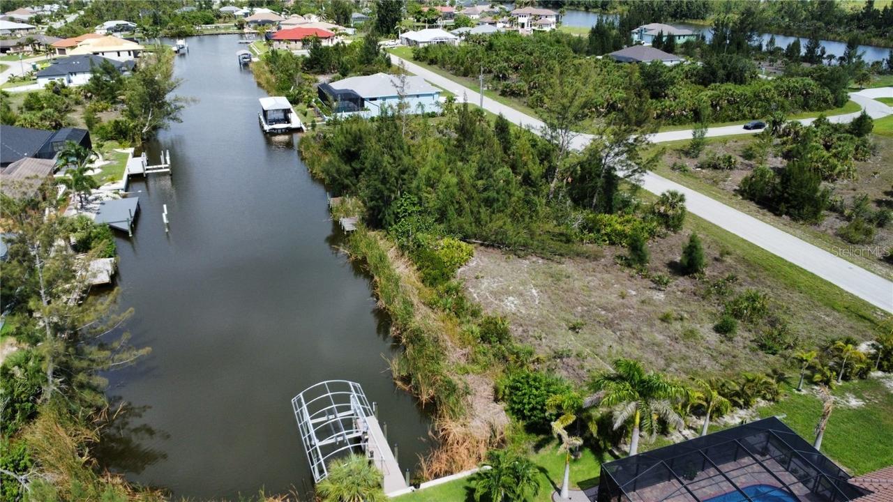 10462 Poughkeepsie Cir., Port Charlotte, FL 33981