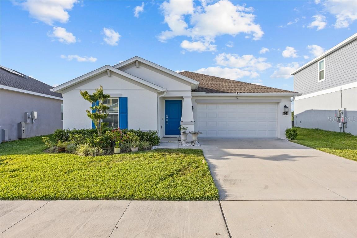 873 Daring Dr., Davenport, FL 33837