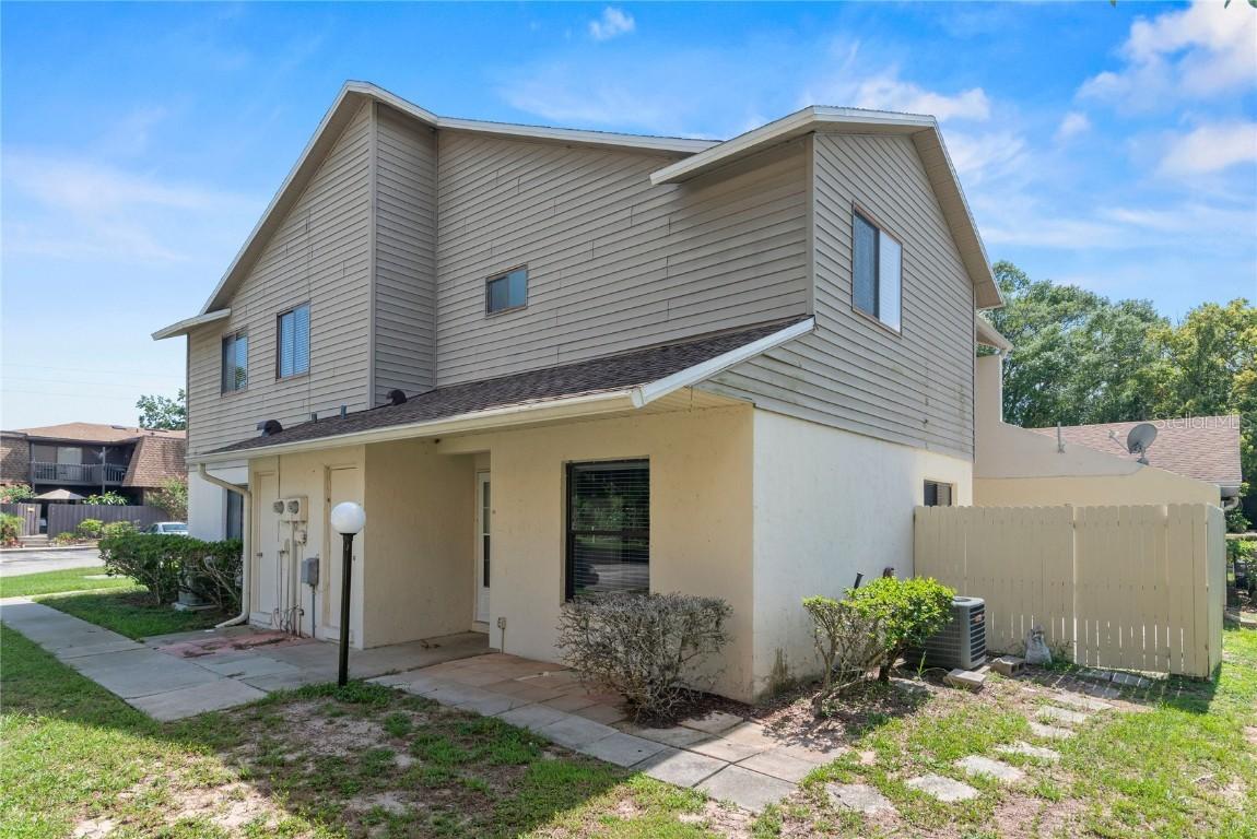 628 Olympic Dr. #8-C, Ocoee, FL 34761