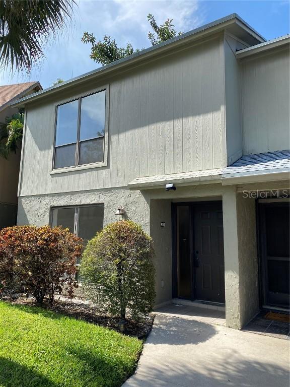 508 Sandtree Dr., Palm Beach Gardens, FL 33403