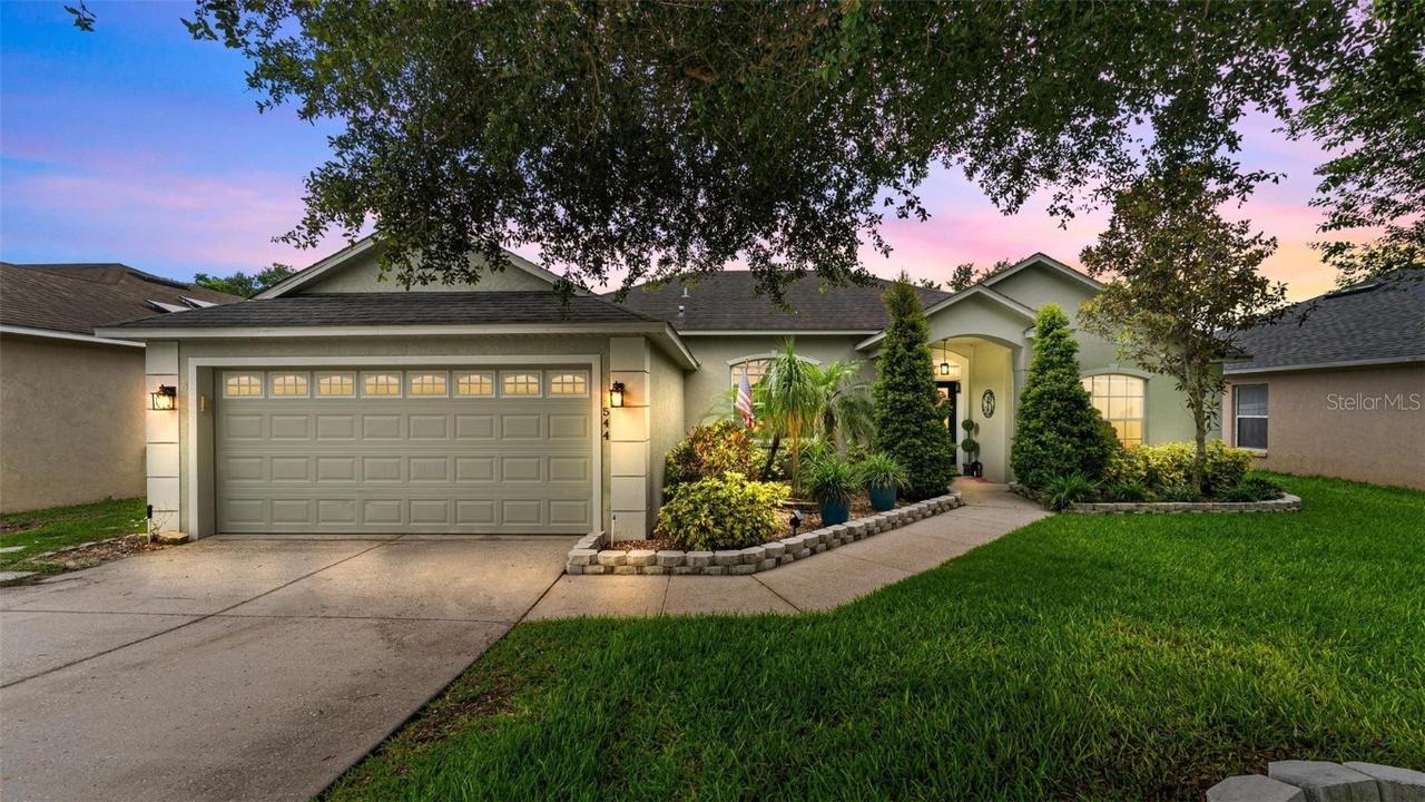 544 Lake Sumner Dr., Groveland, FL 34736
