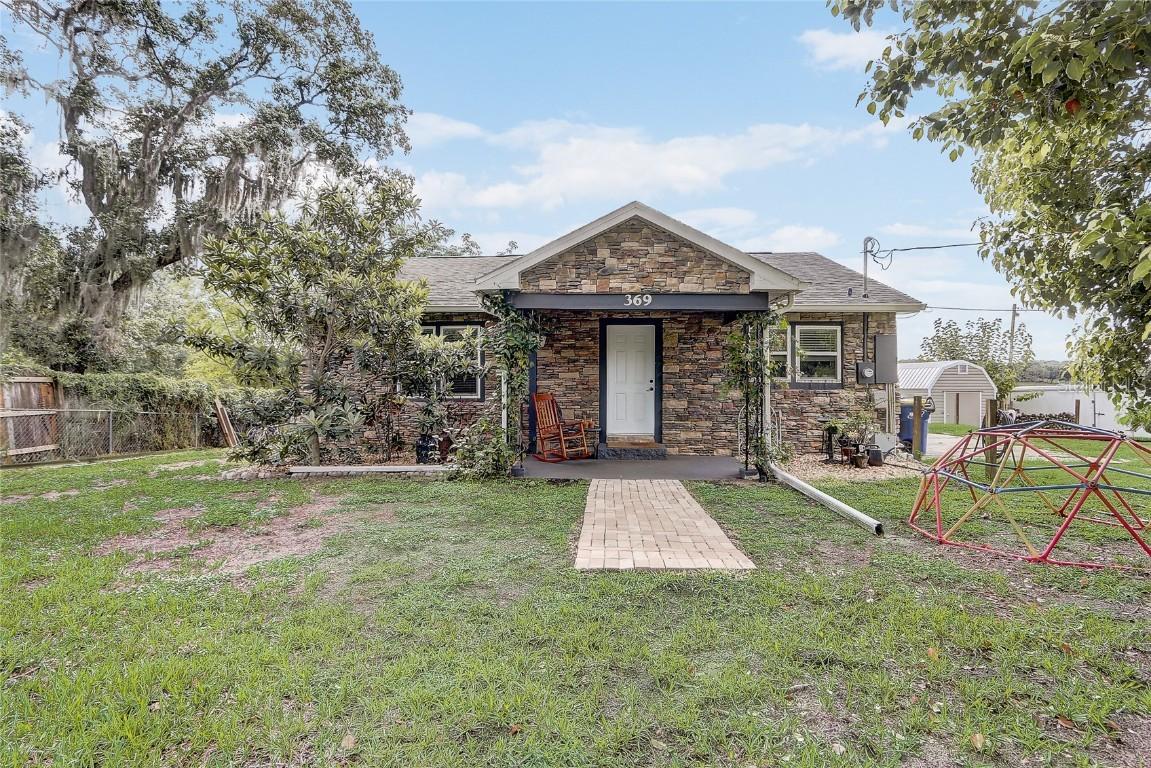 369 Bluff Lake Rd., Mascotte, FL 34753