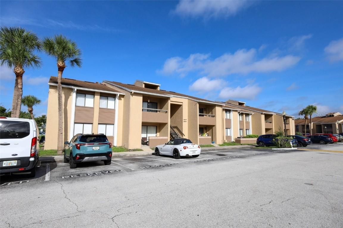 5027 Vineland Rd., Orlando, FL 32811