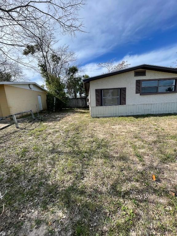 1142 Berkshire Rd., Daytona Beach, FL 32117