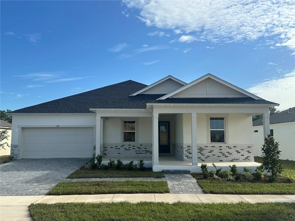 308 Free Range Dr., Groveland, FL 34736